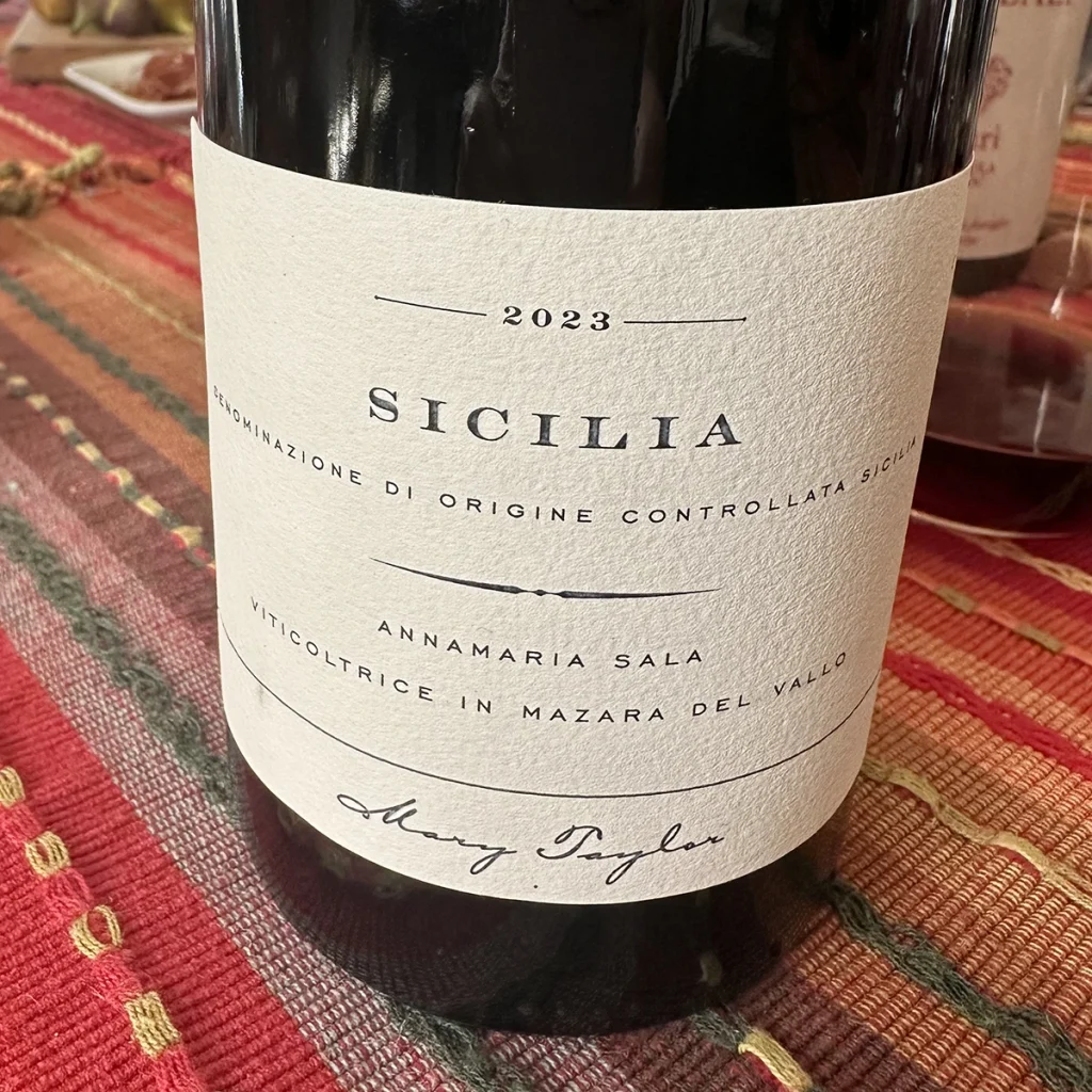 Sicilia bottle of wine